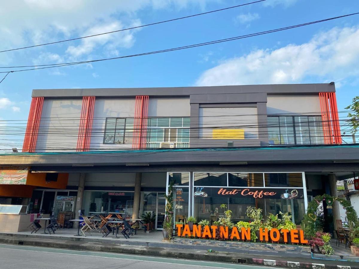 Tanatnan Hotel Ranong Esterno foto